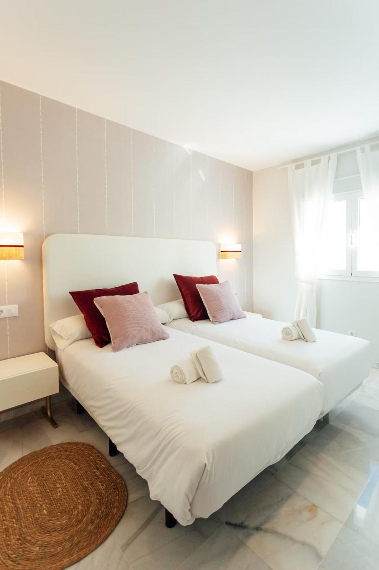 Reformed And Comfy- 2Bd 2Bth- Arenal Apartment Seville Exterior photo