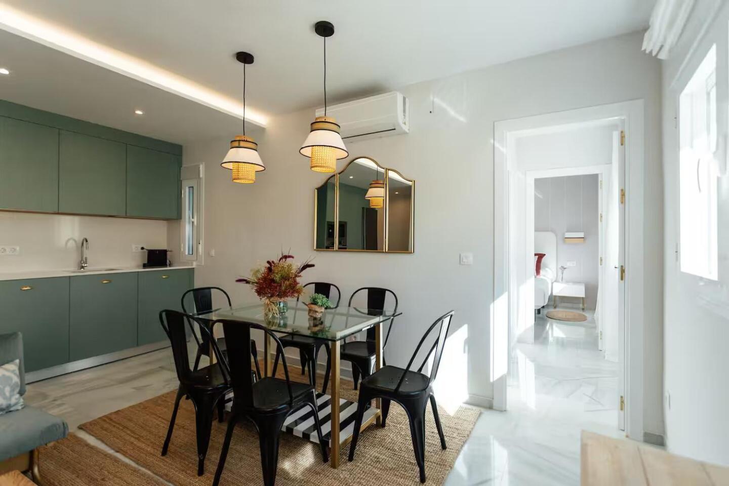 Reformed And Comfy- 2Bd 2Bth- Arenal Apartment Seville Exterior photo